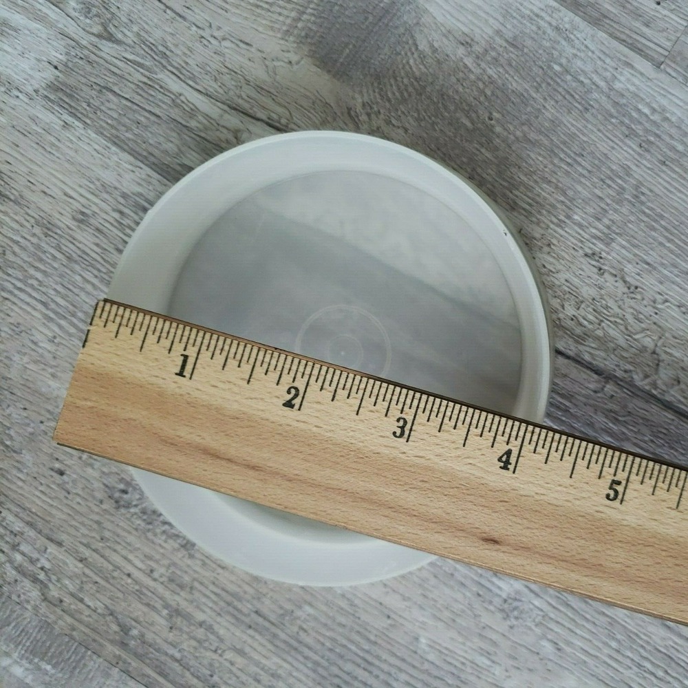 TUPPERWARE 4 inch 1/4 lb Hamburger Burger Press 882 884 lid Seal 6 Keepers - Picture 4 of 8